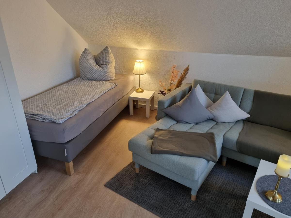 Ferienwohnungen Springer In Schoenefeld Ot Grossziethen Div Apartments Fuer Bis Zu 6 Personen Eksteriør bilde