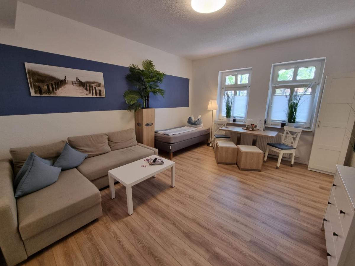 Ferienwohnungen Springer In Schoenefeld Ot Grossziethen Div Apartments Fuer Bis Zu 6 Personen Eksteriør bilde