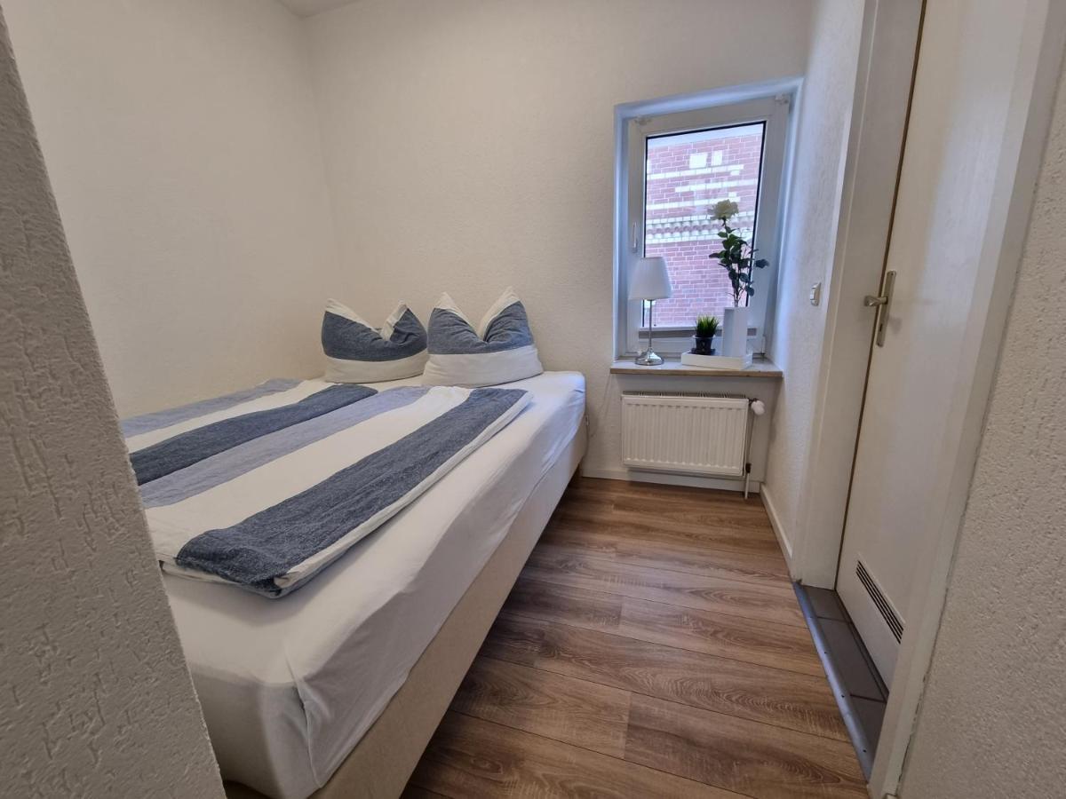Ferienwohnungen Springer In Schoenefeld Ot Grossziethen Div Apartments Fuer Bis Zu 6 Personen Eksteriør bilde