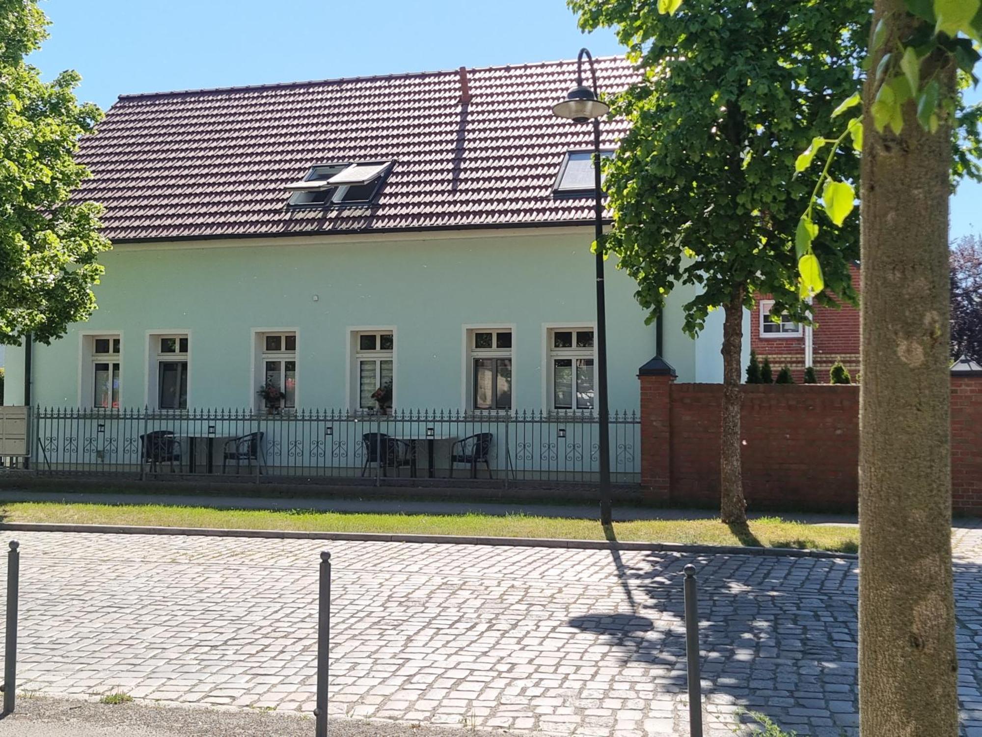 Ferienwohnungen Springer In Schoenefeld Ot Grossziethen Div Apartments Fuer Bis Zu 6 Personen Eksteriør bilde