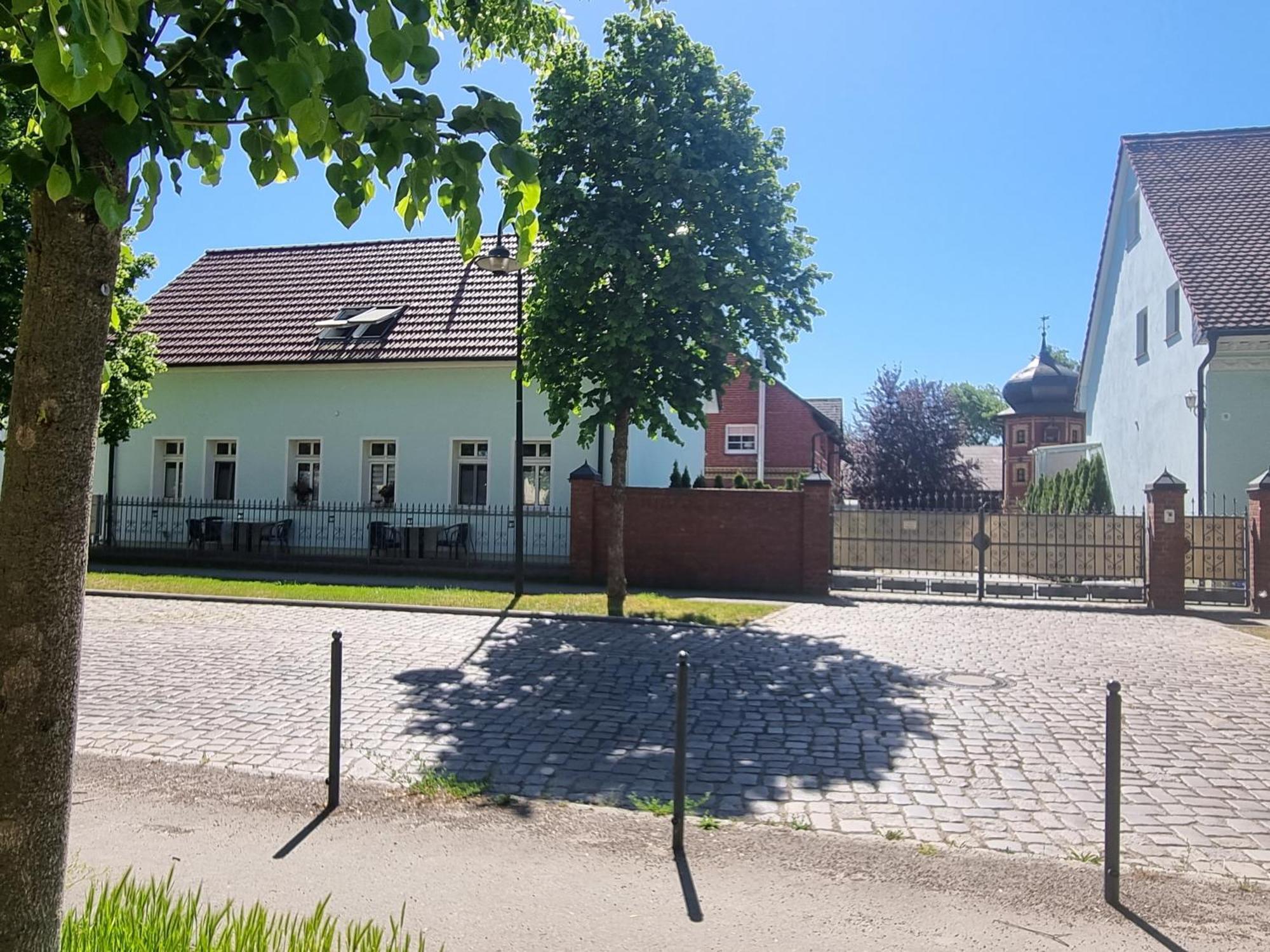 Ferienwohnungen Springer In Schoenefeld Ot Grossziethen Div Apartments Fuer Bis Zu 6 Personen Eksteriør bilde